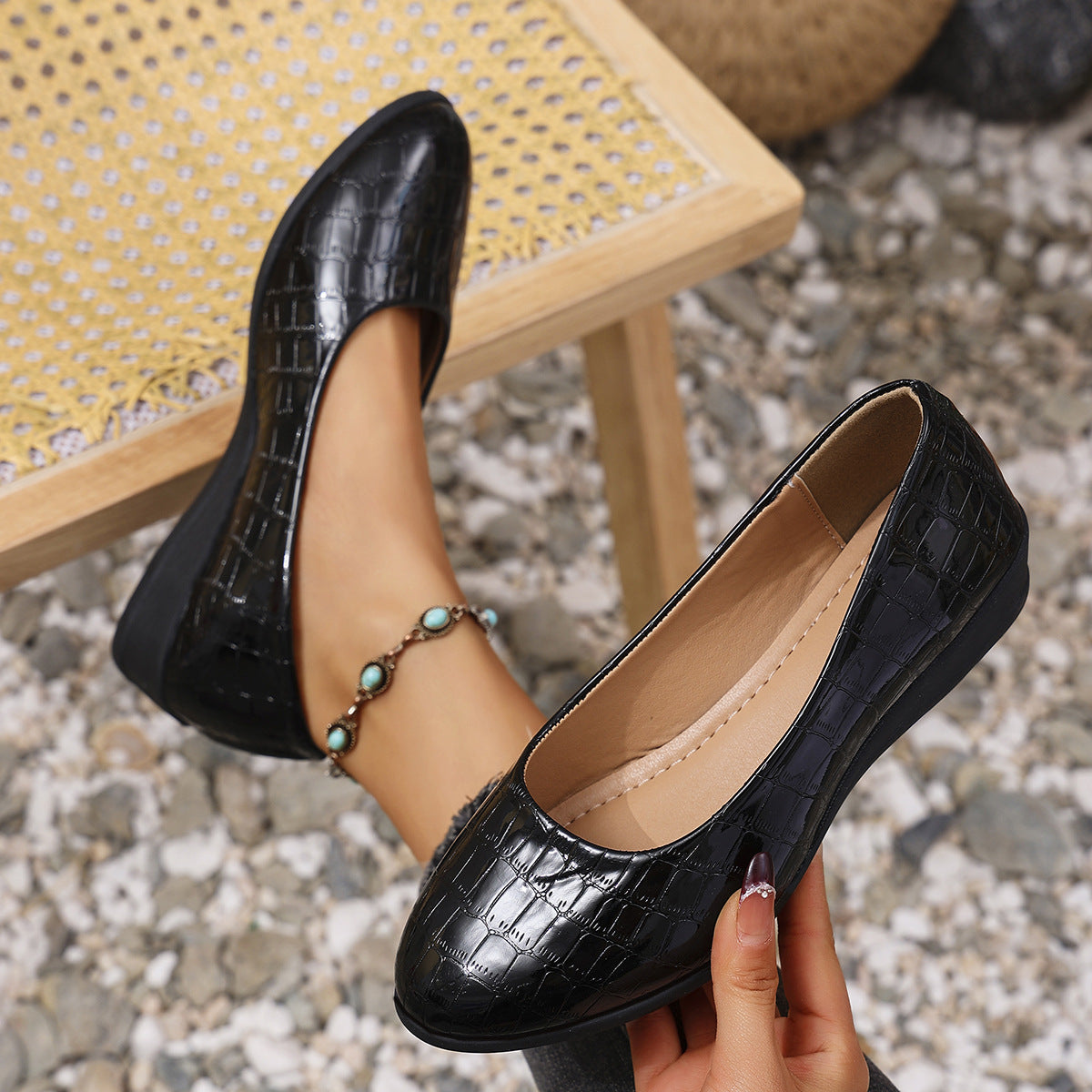Women's anti-slip round toe slip-on loafers